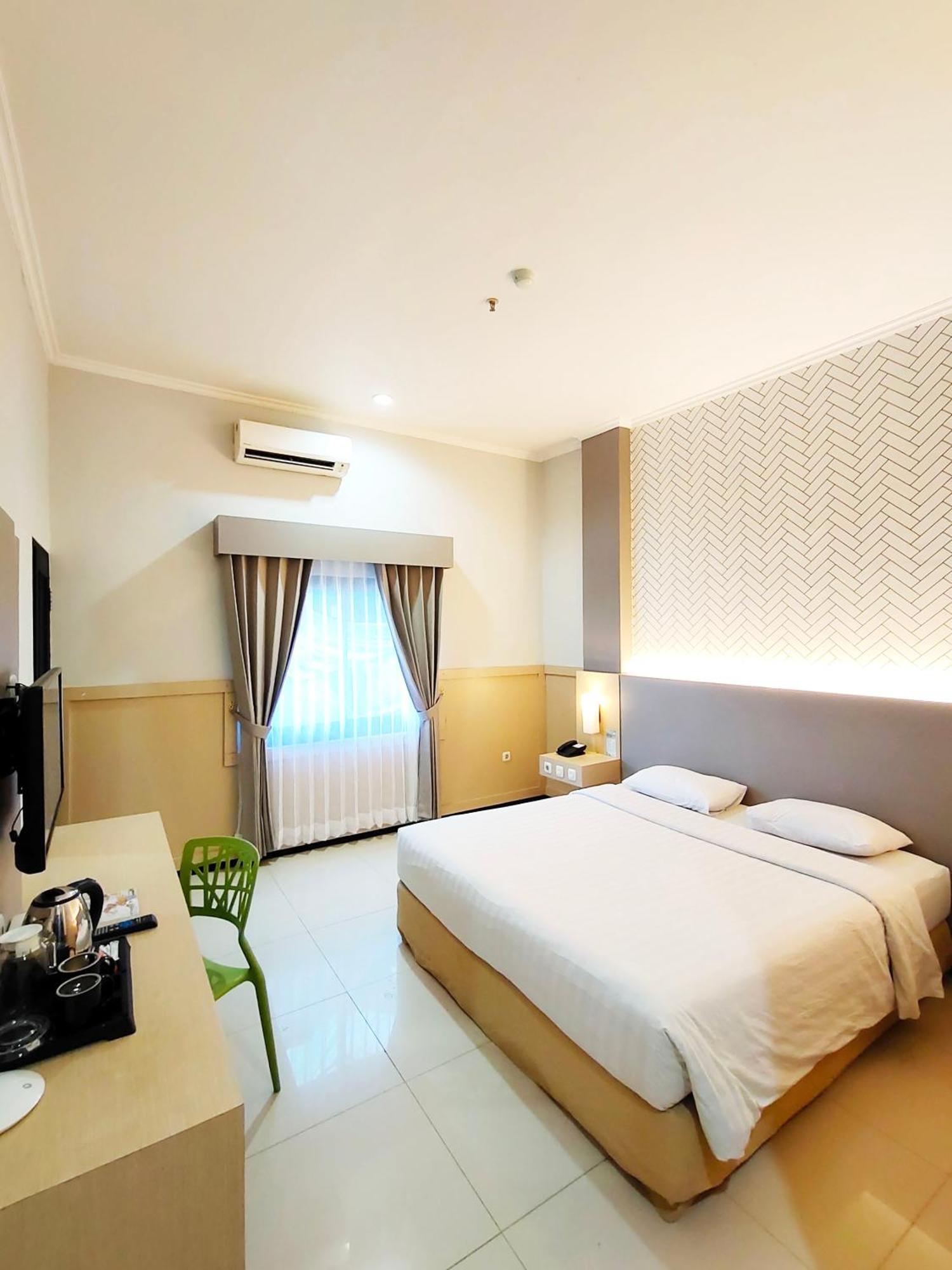 Royal Park Hotel Samarinda Extérieur photo